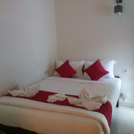 Bed and Breakfast Holly Hock Муннар Екстер'єр фото